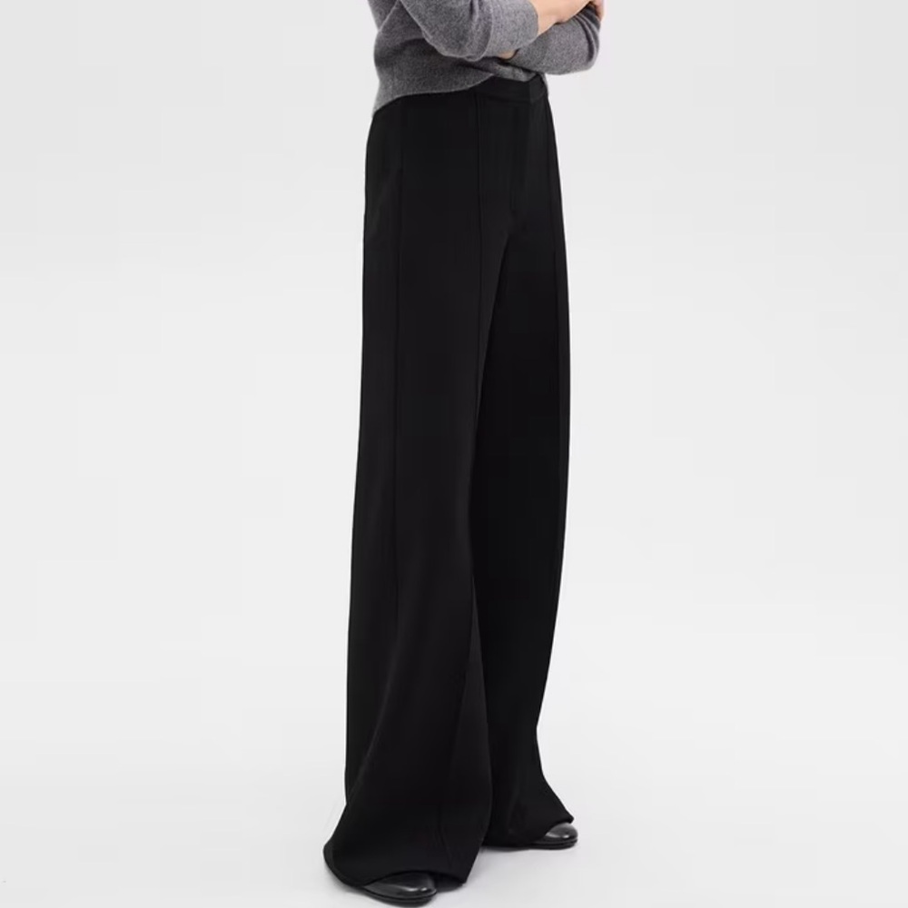 Theory High-Waist Wide-Leg Pant in Crepe Knit - Picture 2 of 4